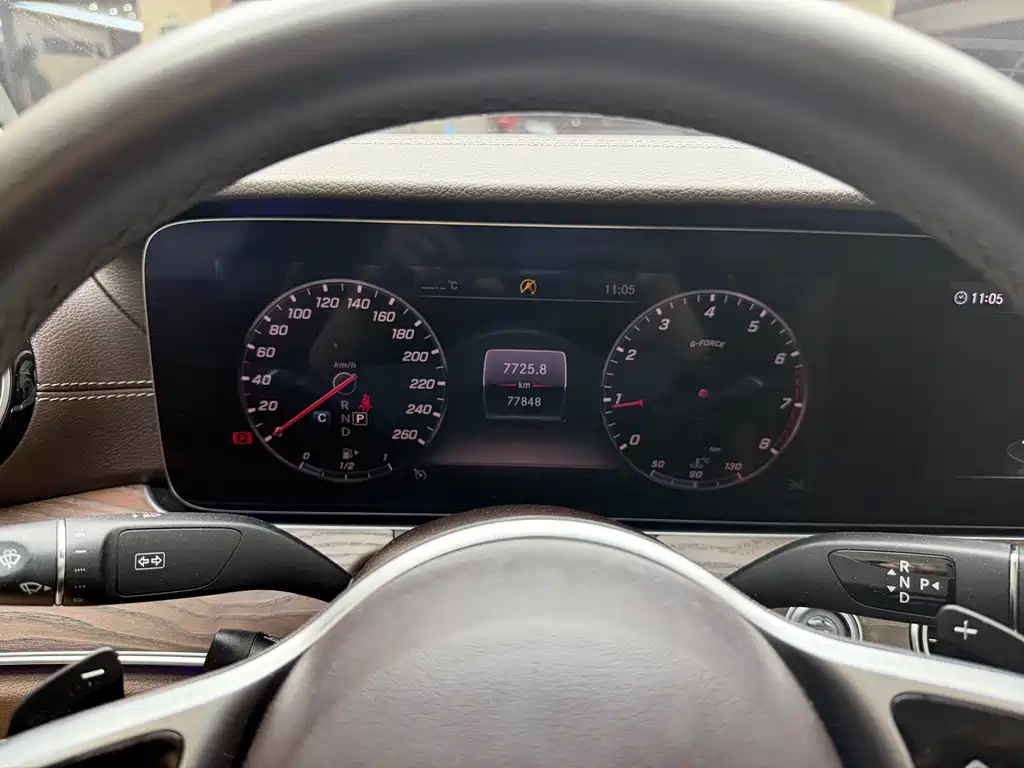 Mercedes-Benz E-Class 2020 — фото 18