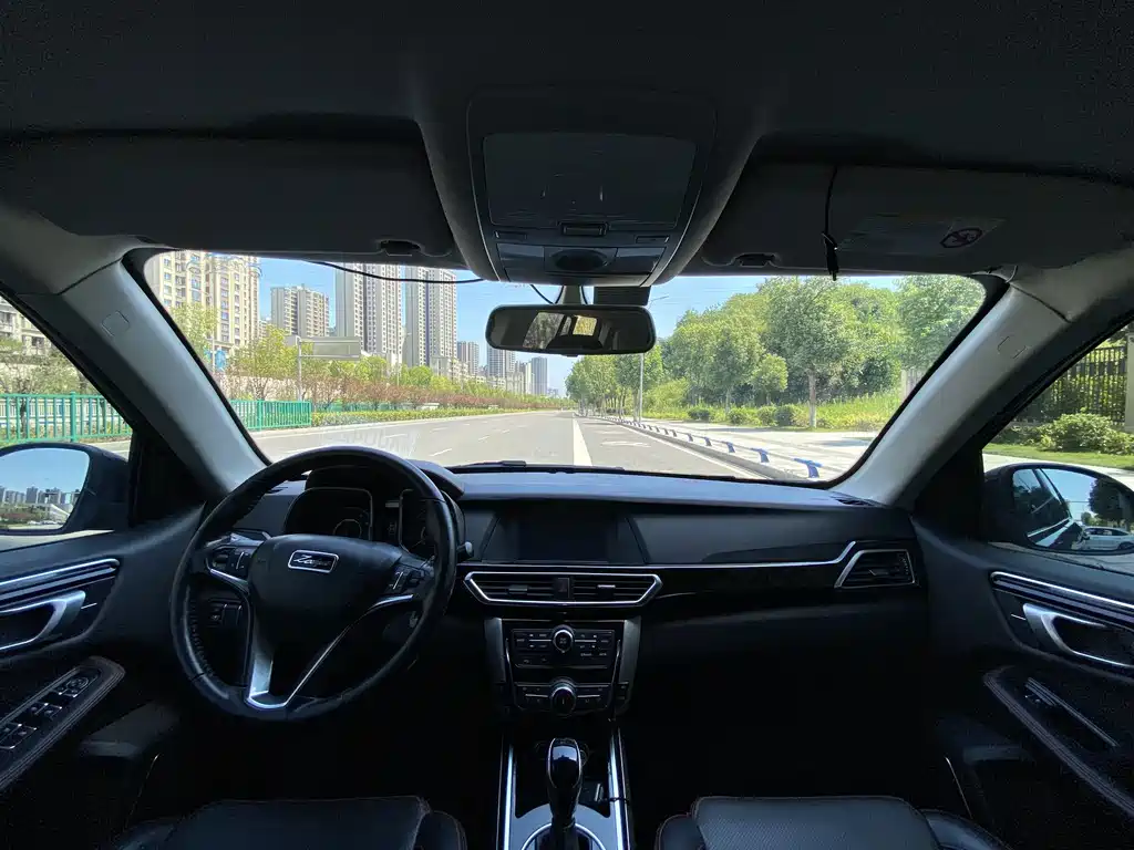 Zotye Damai X5 2016 — фото 24