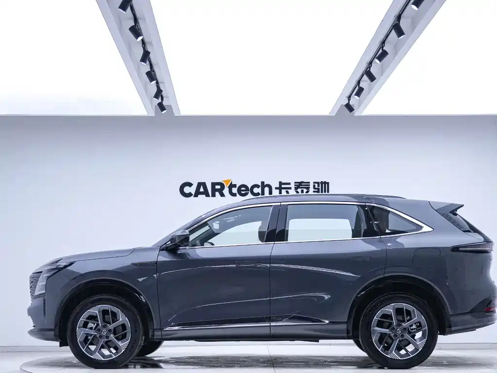 Changan CS75 PLUS 2025 — фото 2