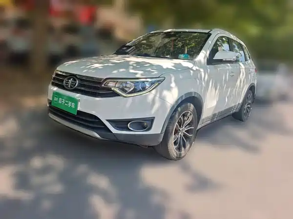 FAW Senya R7 2017