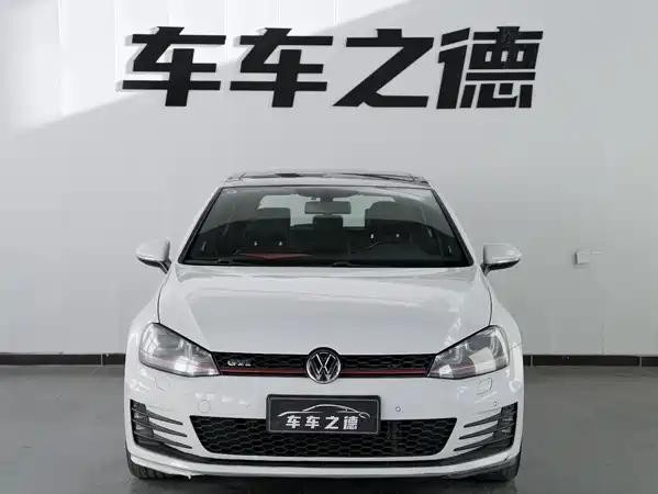 Volkswagen Golf GTI 2016