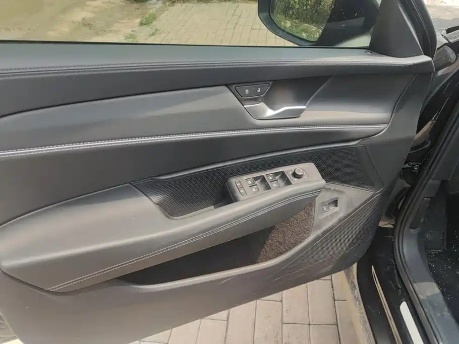 Volkswagen Passat 2025