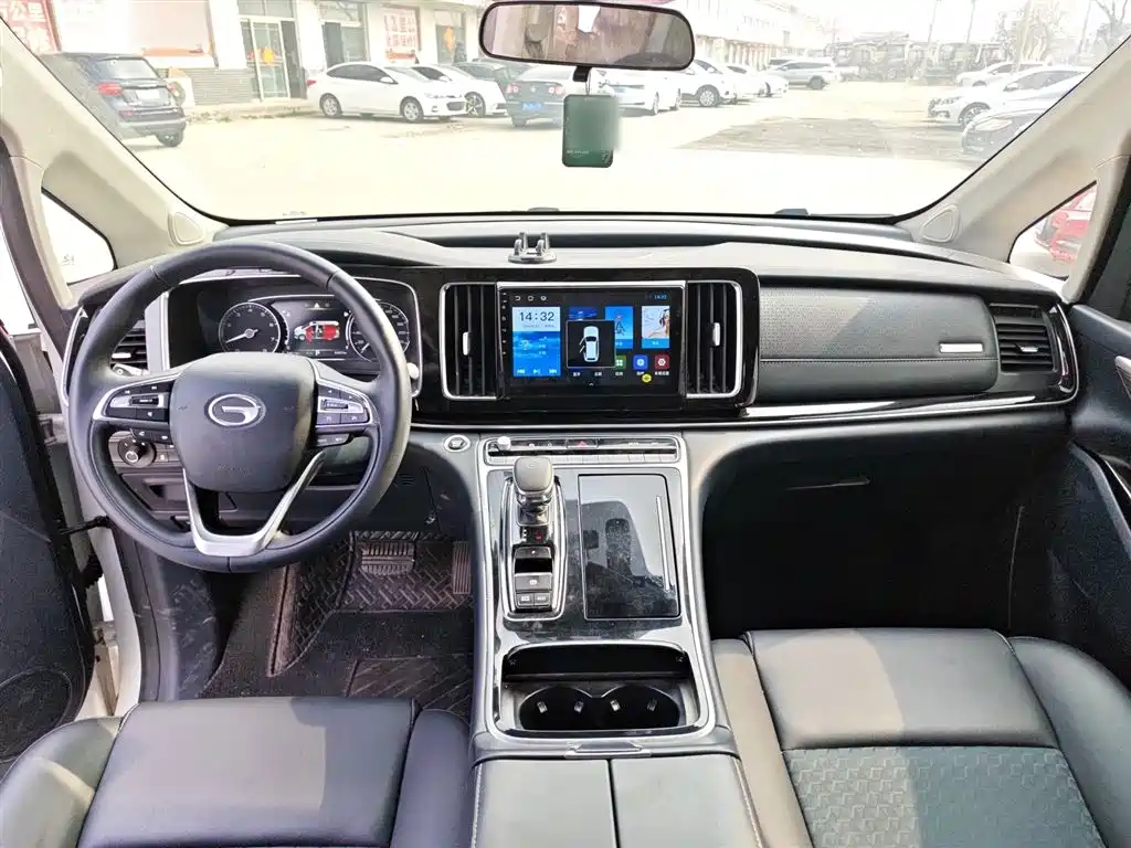 GAC Motor Trumpchi M8 2024 — фото 10