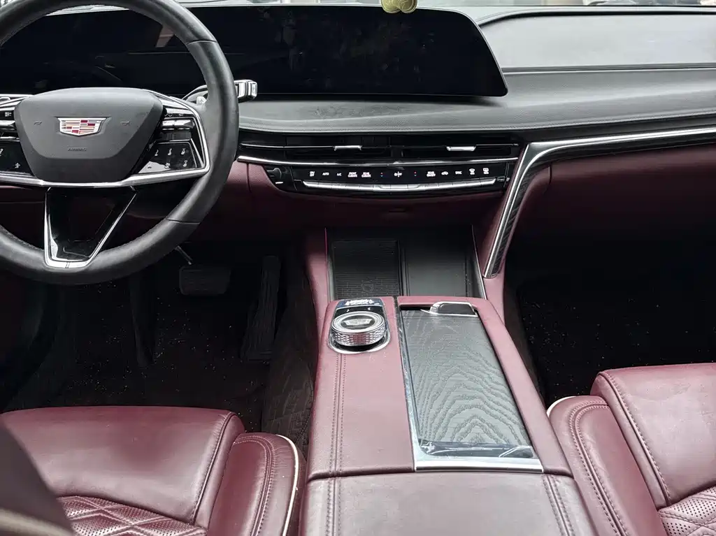 Cadillac CT6 2024 — фото 10