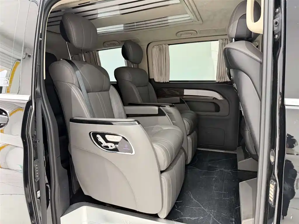 Mercedes-Benz Vito 2020 — фото 20