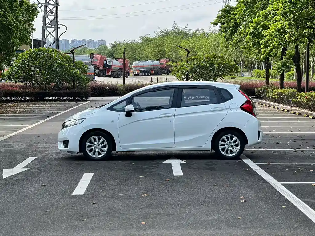 Honda Fit 2016