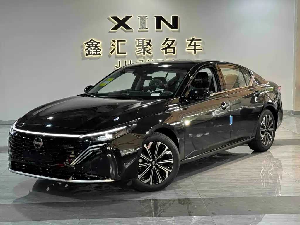 Nissan Teana 2026
