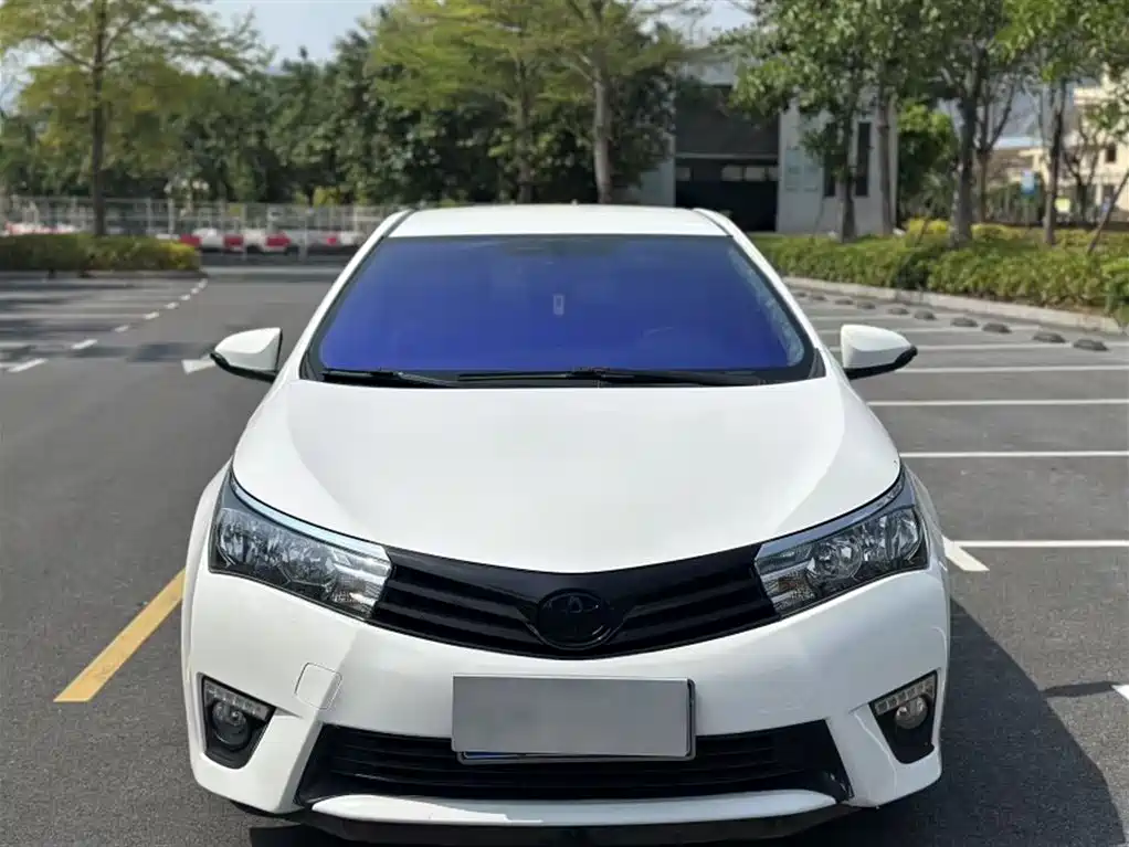 Toyota Corolla 2017 — фото 23