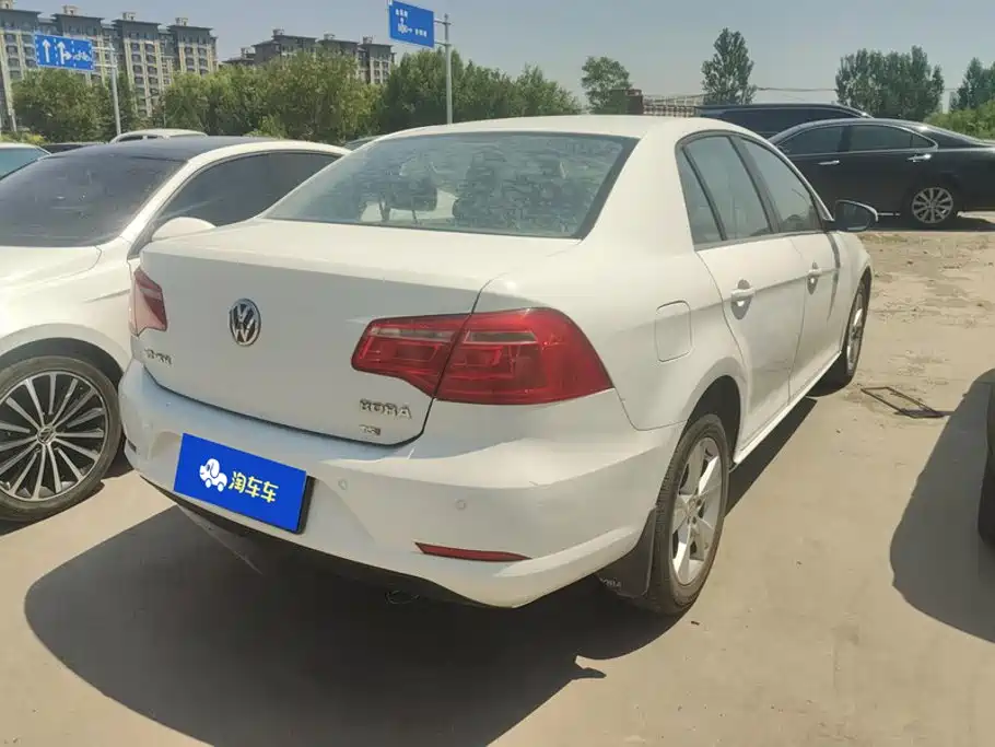 Volkswagen Bora 2015