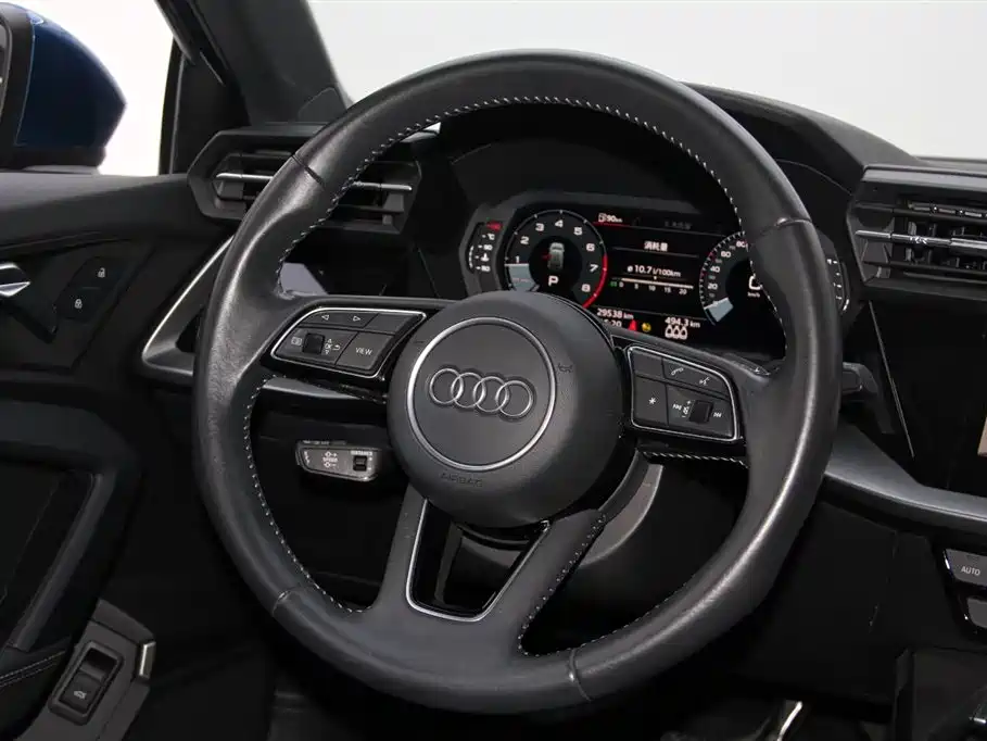 Audi A3 2021 — фото 14