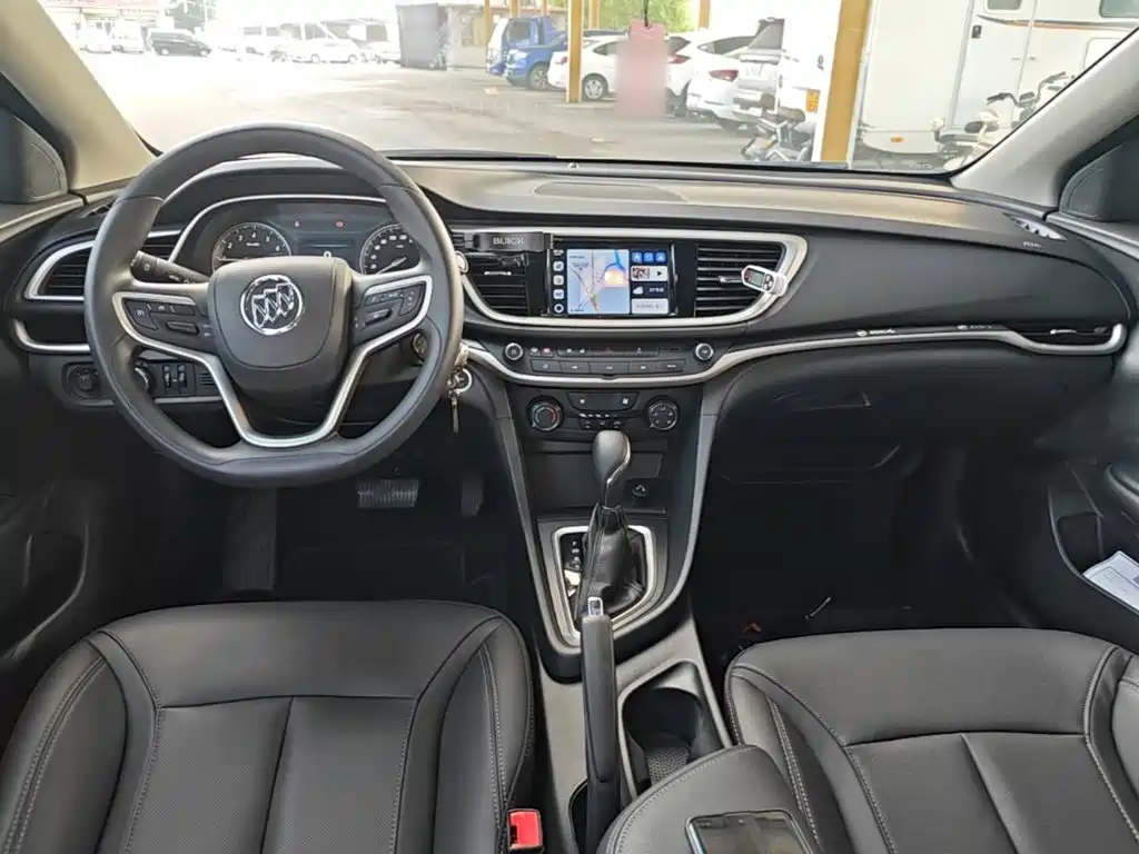 Buick Excelle 2021 — фото 10