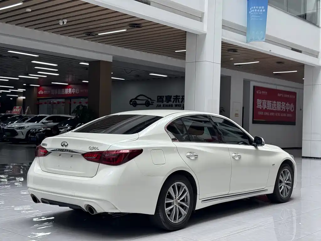 Infiniti Q50L 2023 — фото 5