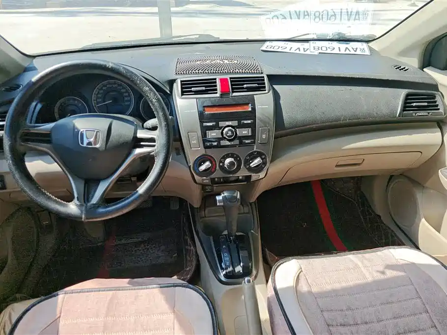 Honda City Classic 2014 — фото 12