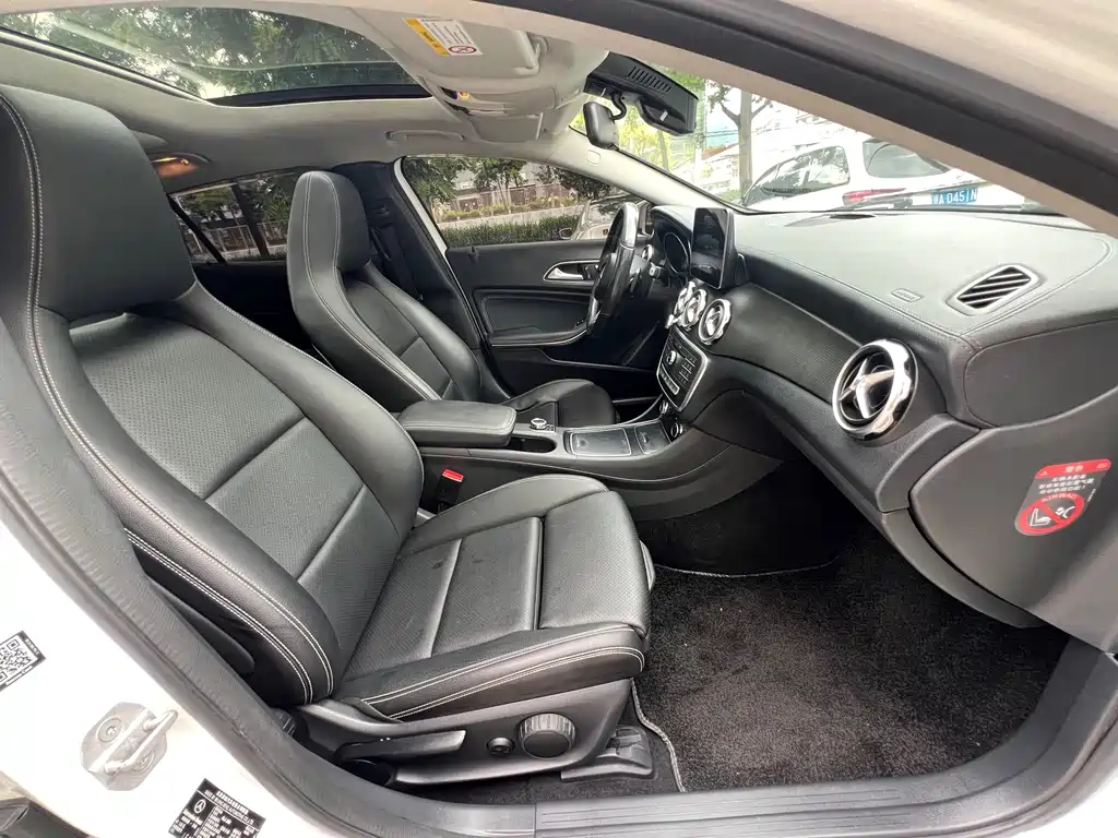 Mercedes-Benz GLA 2017 — фото 13