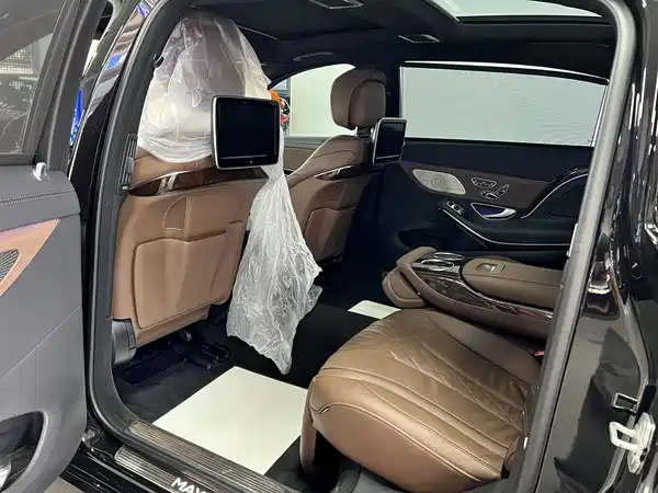 Mercedes-Benz Maybach S-Class 2016