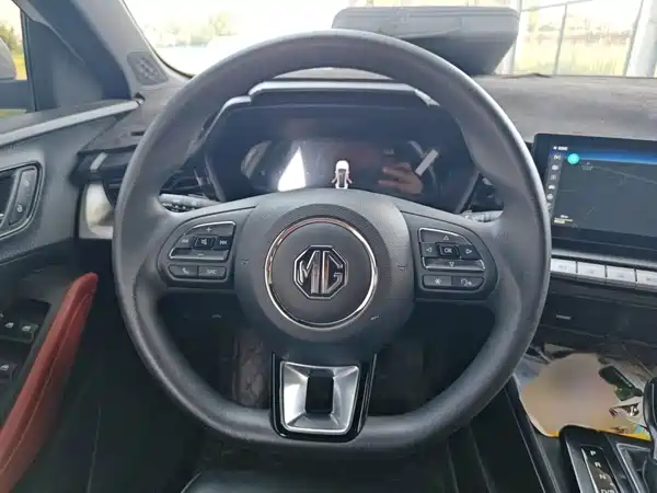MG5 2022