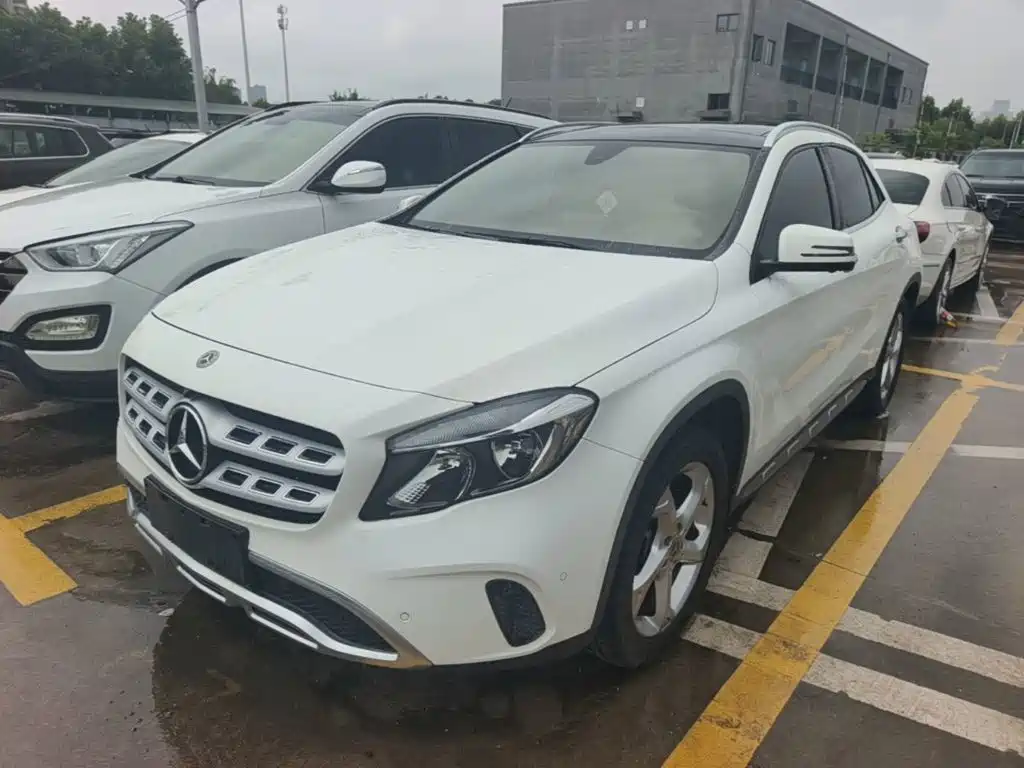 Mercedes-Benz GLA 2018