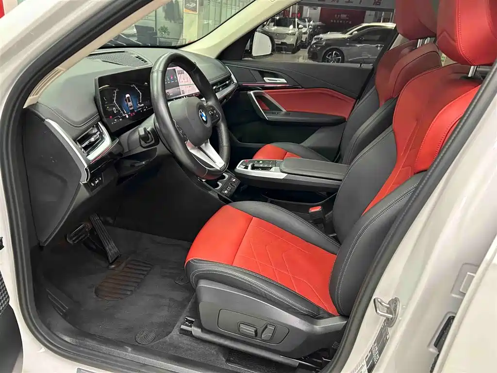 BMW X1 2024 — фото 12