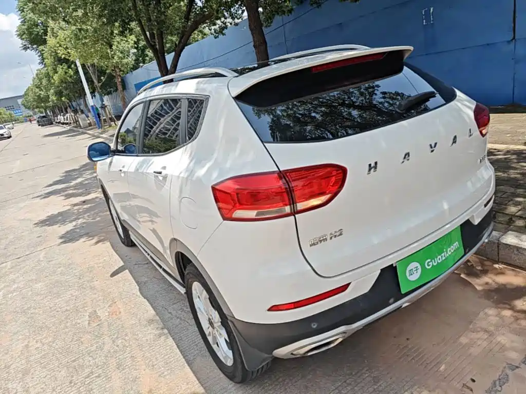 Haval H2s 2017 — фото 5