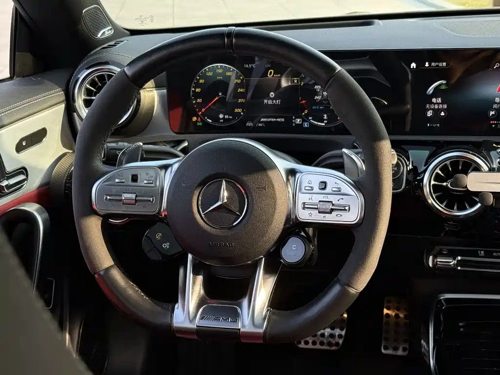 Mercedes-Benz CLA AMG 2022 — фото 12