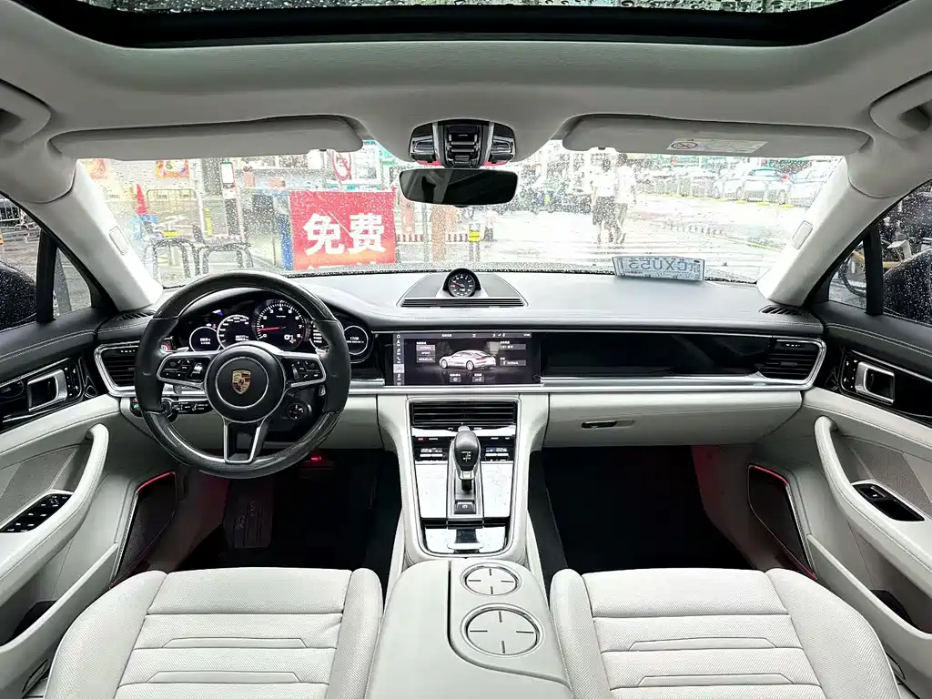 Porsche Panamera 2018 — фото 4