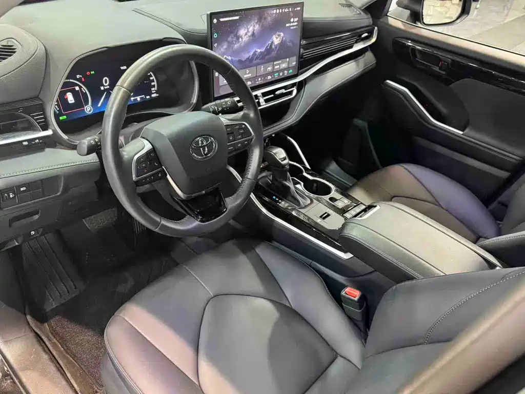 Toyota Highlander 2026 — фото 13