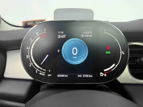 MINI MINI 2023
