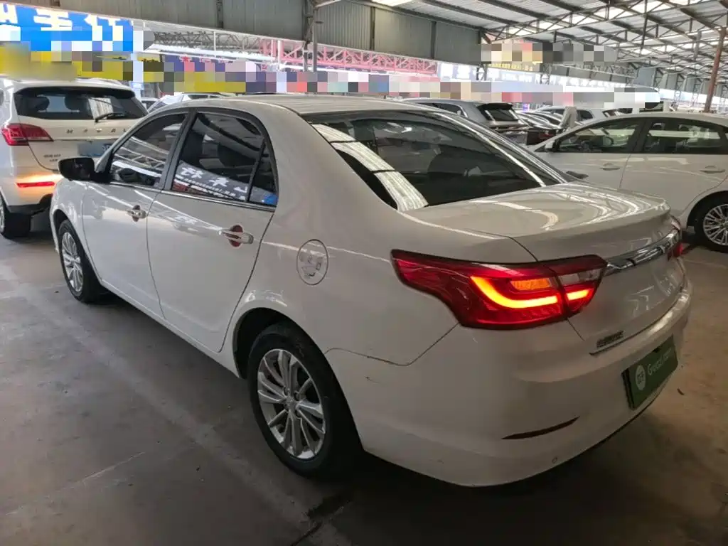 Geely Vision 2020 — фото 5