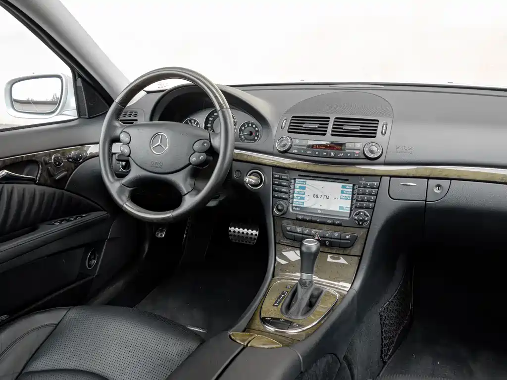 Mercedes-Benz E-Class AMG 2007 — фото 5