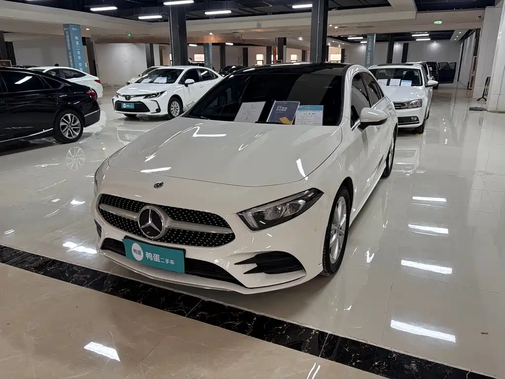 Mercedes-Benz A-Class 2020 — фото 1