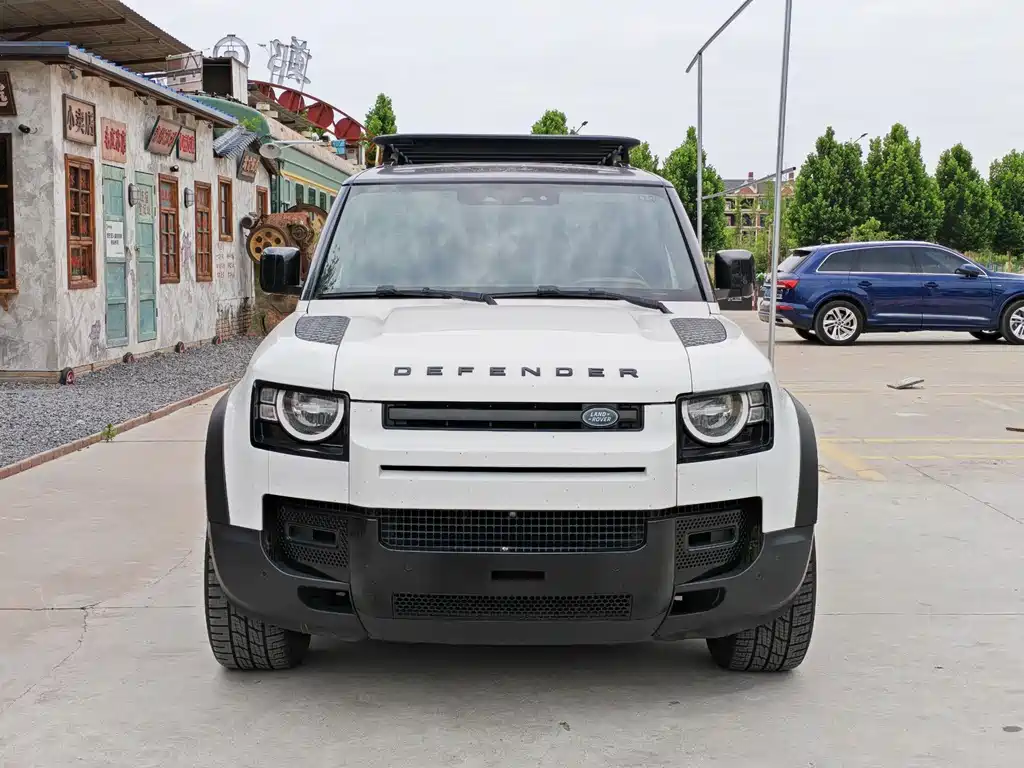 Land Rover Defender 2022 — фото 2