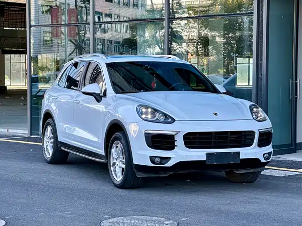 Porsche Cayenne 2015