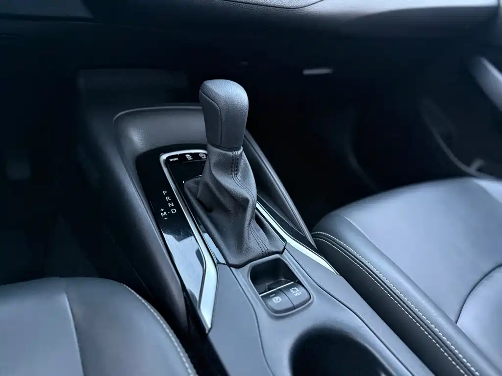 Toyota Corolla 2020 — фото 12