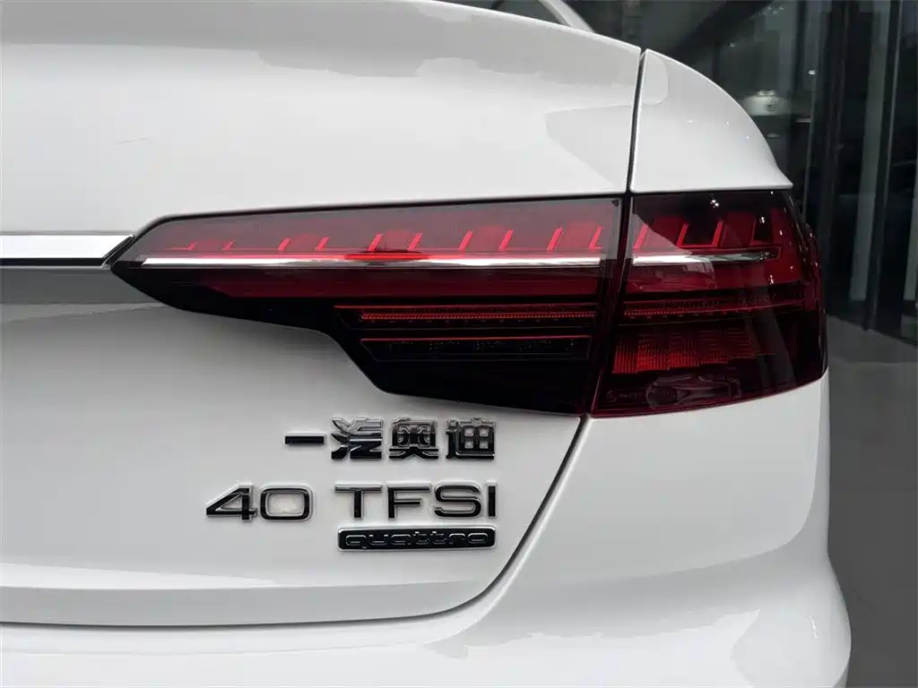 Audi A4L 2020 — фото 15