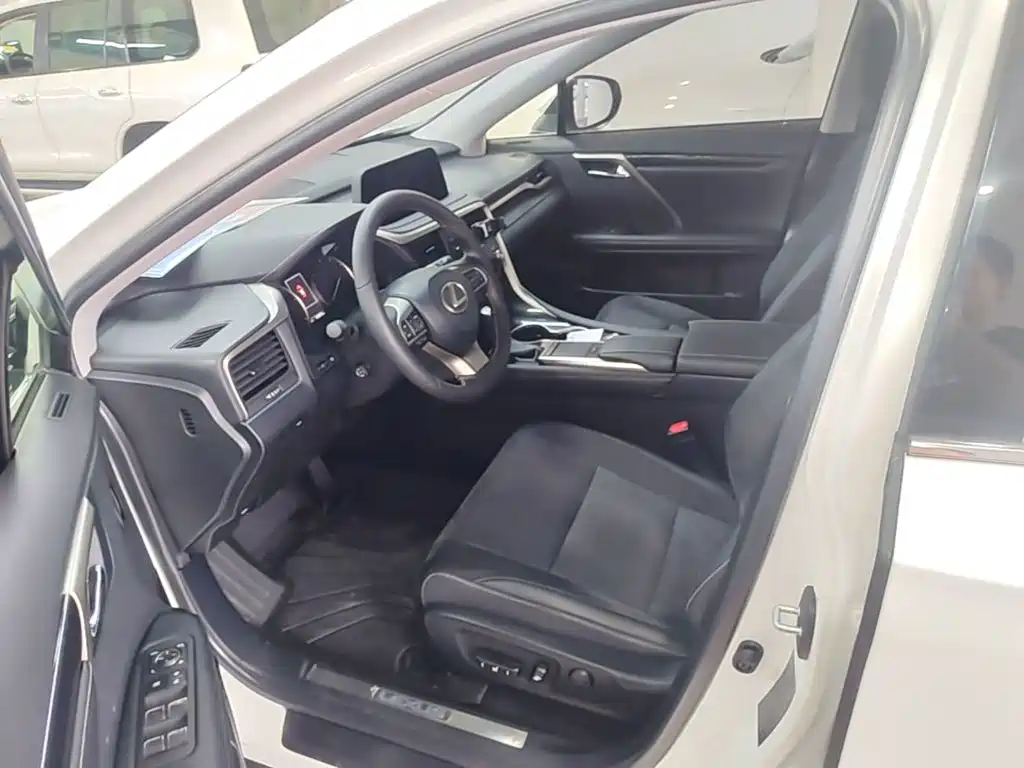 Lexus RX 2021 — фото 15
