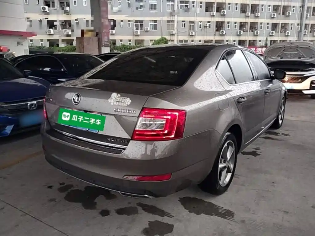 Skoda Octavia 2016 — фото 7