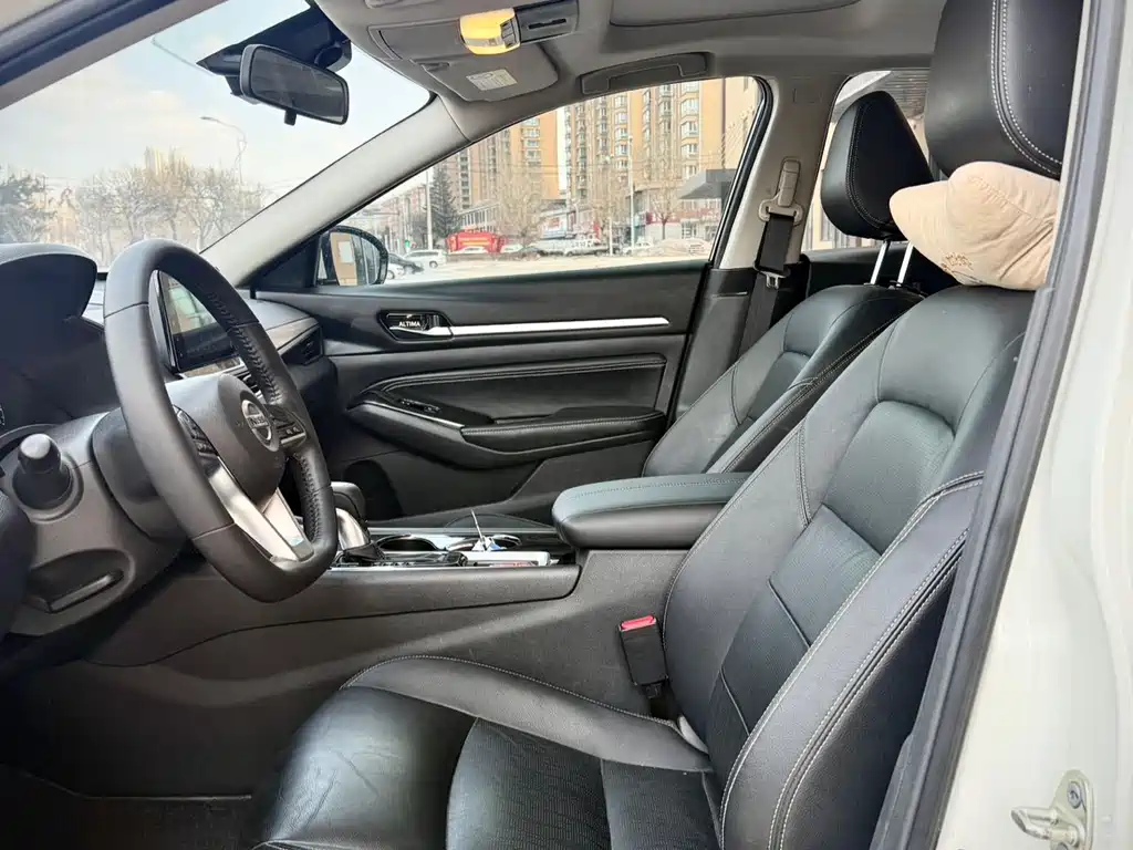 Nissan Teana 2022 — фото 10
