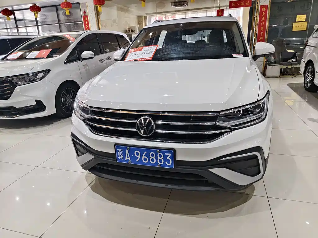 Volkswagen Tiguan L 2022 — фото 2