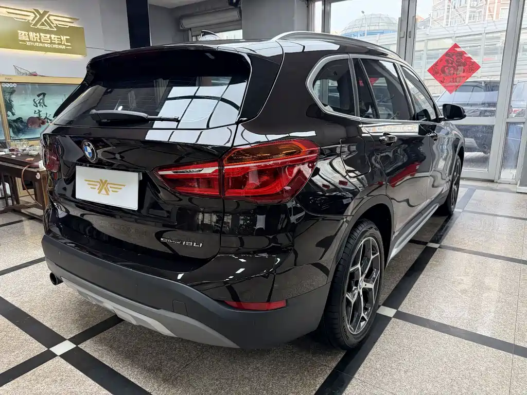 BMW X1 2018 — фото 4