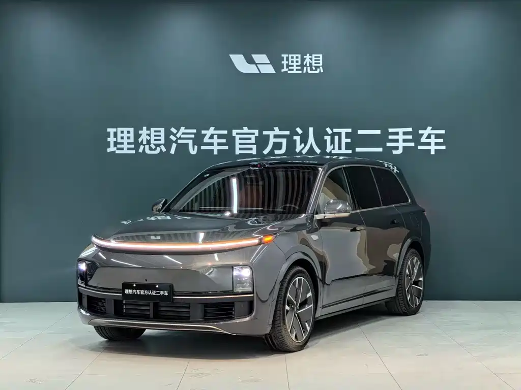 Li Auto Li L9 2025