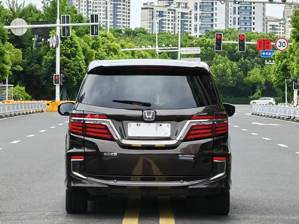 Honda Elysion 2020 — фото 15