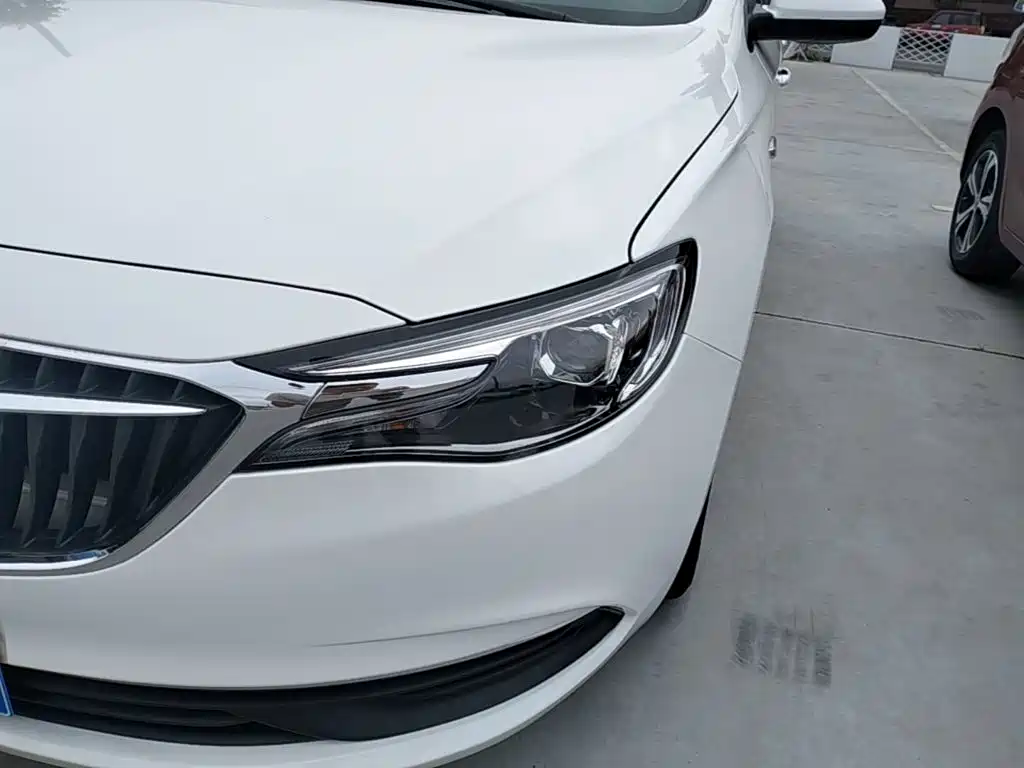 Buick Excelle 2021 — фото 24