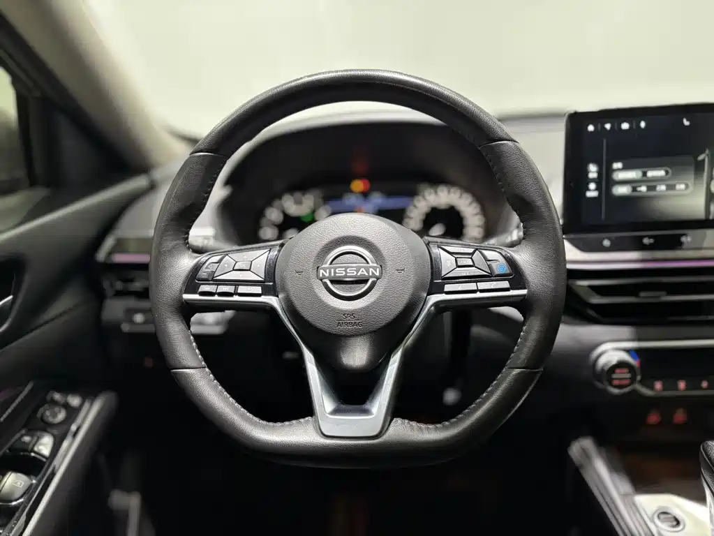 Nissan Teana 2022 — фото 12