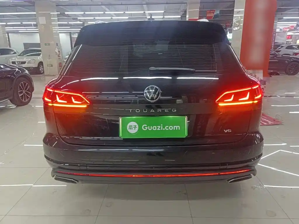 Volkswagen Touareg New Energy 2021 — фото 6