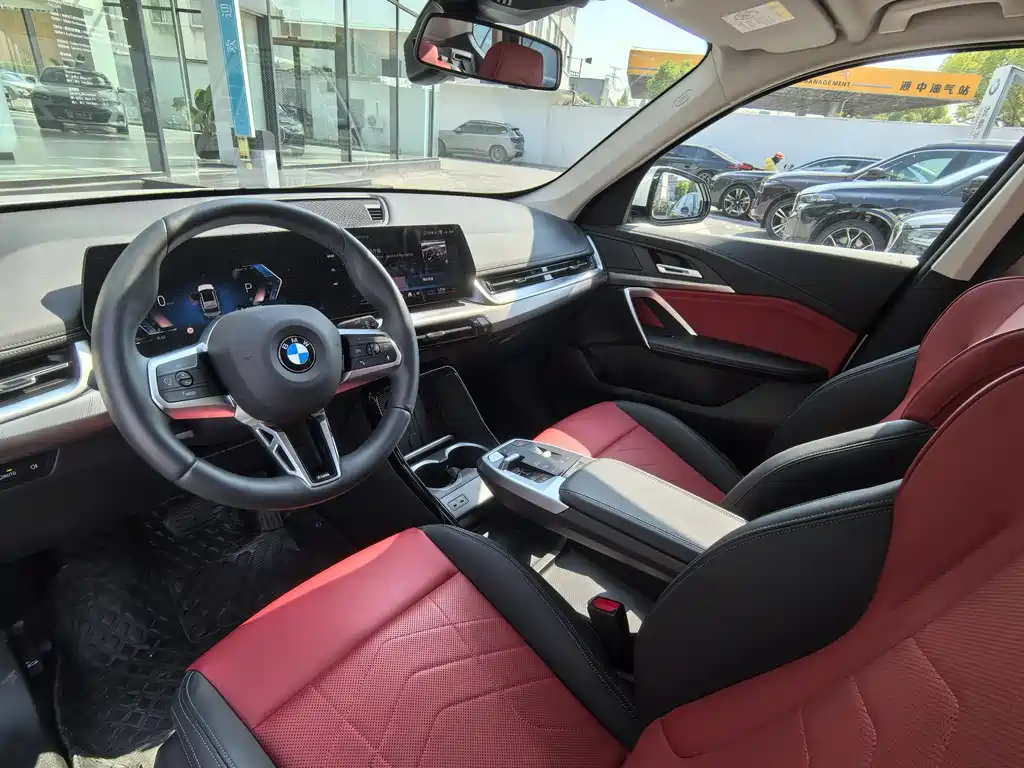 BMW X1 2025 — фото 3