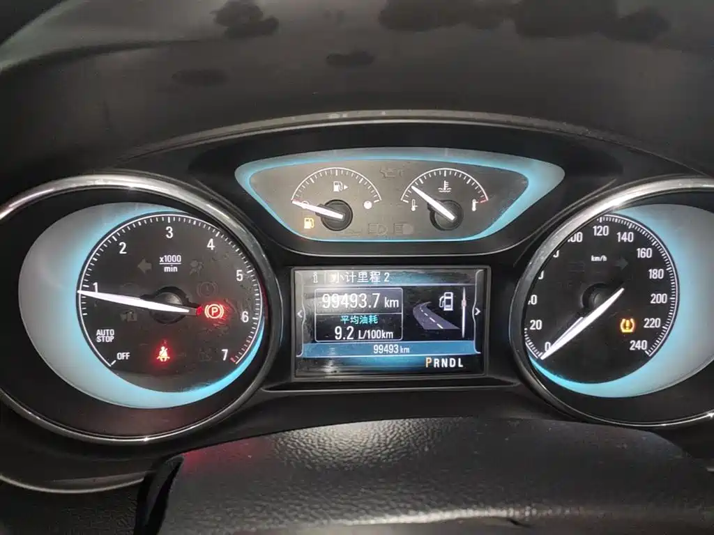Buick Envision Plus 2016 — фото 9