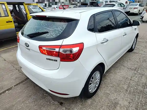 Kia K2 2012