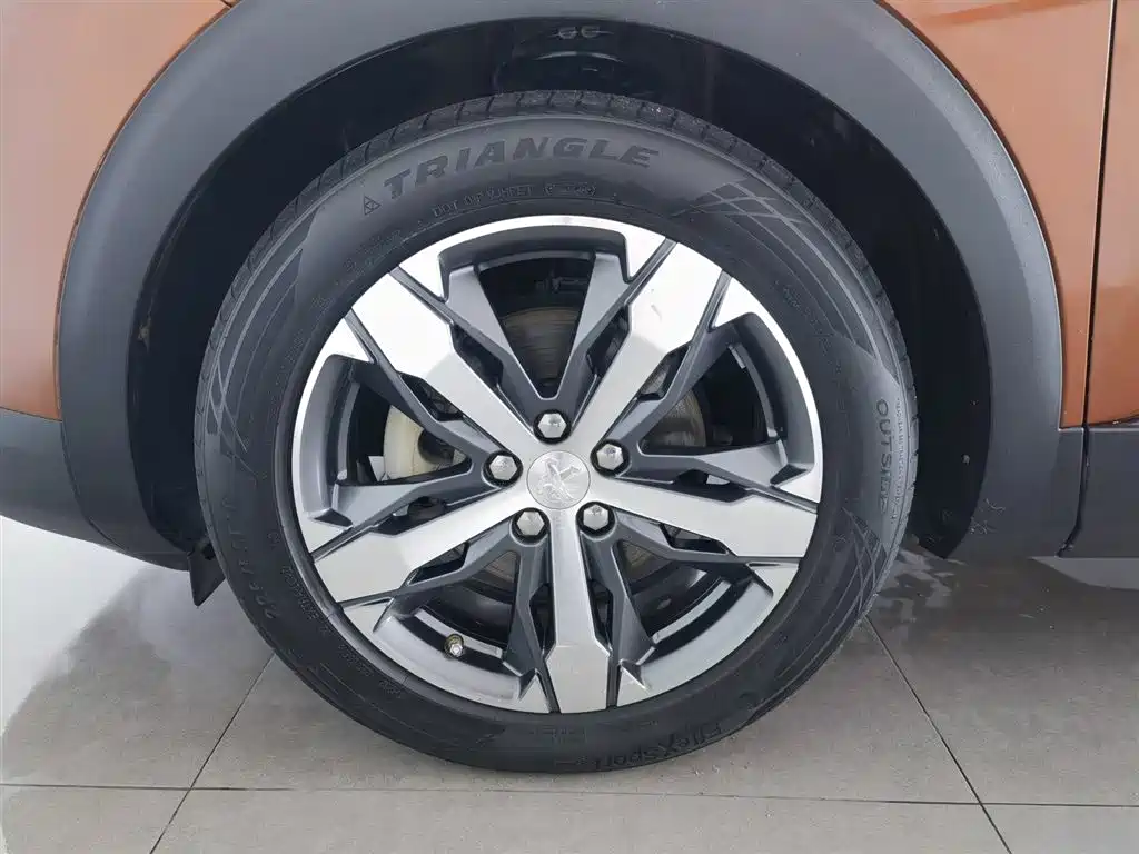 Peugeot 4008 2017 — фото 17