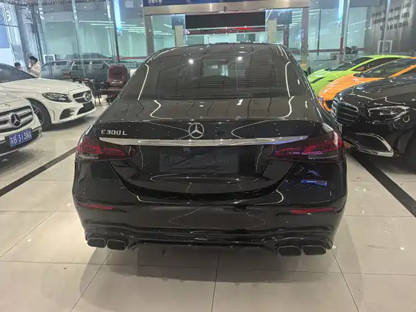 Mercedes-Benz E-Class 2021