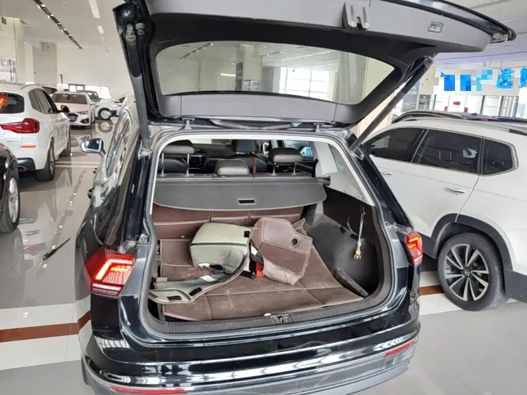 Volkswagen Tiguan L 2017 — фото 19